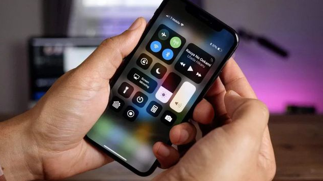 华亭苹果手机维修分享iPhone 12信号差怎么办 